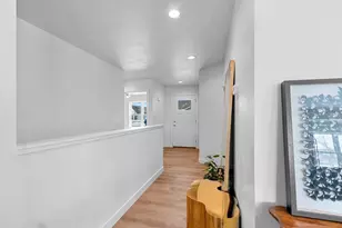 208 Clubhouse Ln, Kimberly, WI 54913 - Photo 13