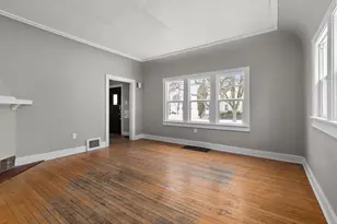 1014 Stuart St, Green Bay, WI 54301 - Photo 7