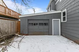 1014 Stuart St, Green Bay, WI 54301 - Photo 25