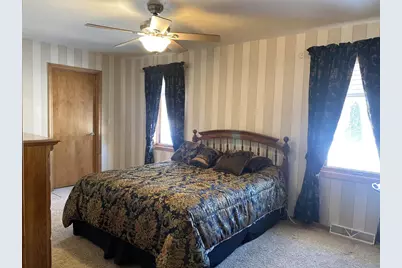 1710 Emerald Drive, Green Bay, WI 54311 - Photo 9