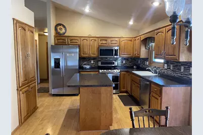 1710 Emerald Drive, Green Bay, WI 54311 - Photo 3