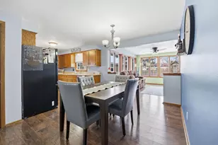 1003 Cedar St, Little Chute, WI 54140 - Photo 9