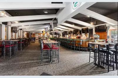 618 W Wisconsin Avenue, Appleton, WI 54911 - Photo 5