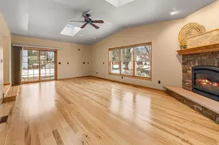 1150 Laager Ln, Oshkosh, WI 54902 - Photo 5