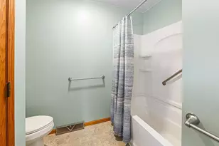 1150 Laager Ln, Oshkosh, WI 54902 - Photo 19