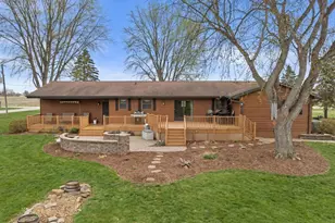 1110 S Allen Rd, Green Bay, WI 54311 - Photo 3