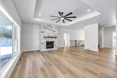 3698 Folkestone Drive, Green Bay, WI 54313 - Photo 5