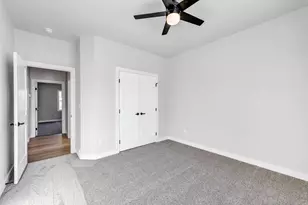 3698 Folkestone Dr, Green Bay, WI 54313 - Photo 29