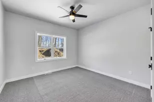 3698 Folkestone Dr, Green Bay, WI 54313 - Photo 31