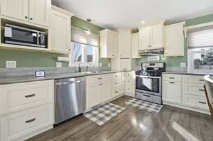 86 Pioneer Ct, Fond du Lac, WI 54935 - Photo 5