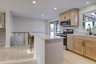 2091 Bluebill St, Green Bay, WI 54311 - Photo 7