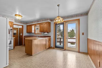 2401 W Roberts Avenue, , WI 54914 - Photo 17