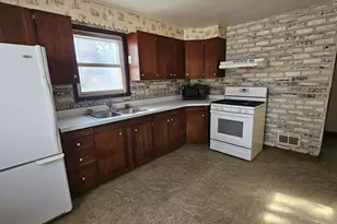 1524 Weise St, Green Bay, WI 54302 - Photo 5