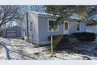 1524 Weise Street, Green Bay, WI 54302 - Photo 1