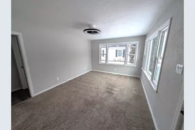 181 S Washington Street, Berlin, WI 54923 - Photo 9