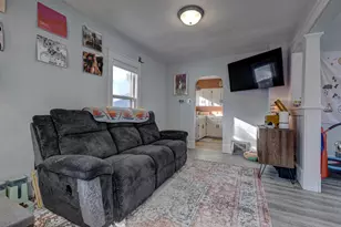 213 Lawson St, Menasha, WI 54952 - Photo 5