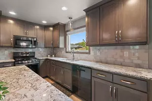 2503 Remington Rd, Green Bay, WI 54302 - Photo 23