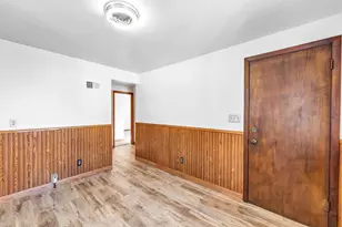 1707 11th Ave, Green Bay, WI 54304 - Photo 17