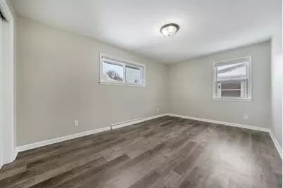 1201 W Brewster Street, Appleton, WI 54914 - Photo 9
