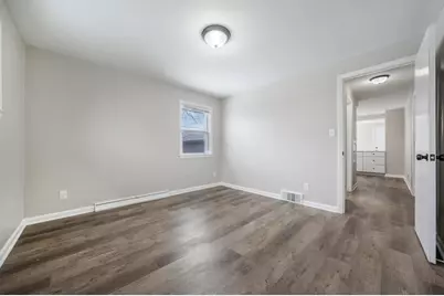 1201 W Brewster Street, Appleton, WI 54914 - Photo 15