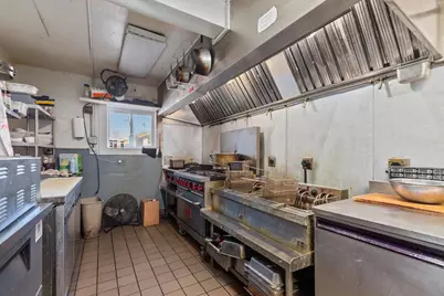 344 Bowen Street, Oshkosh, WI 54901 - Photo 27