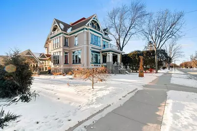 1107 Algoma Boulevard, Oshkosh, WI 54901 - Photo 49