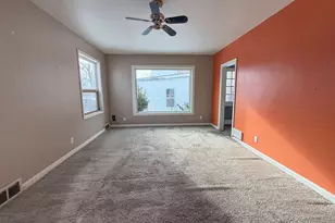 1211 Wells St, Marinette, WI 54143 - Photo 3