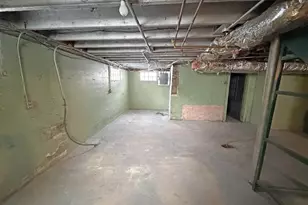 1211 Wells St, Marinette, WI 54143 - Photo 13