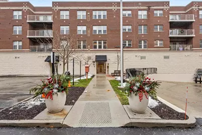 118 S Washington Street, Green Bay, WI 54301 - Photo 3