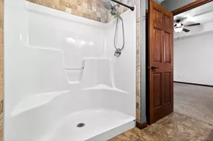 1519 Remington Rd, Neenah, WI 54956 - Photo 21