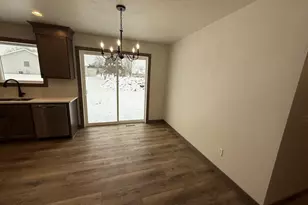 709 Robin St, New London, WI 54961 - Photo 9