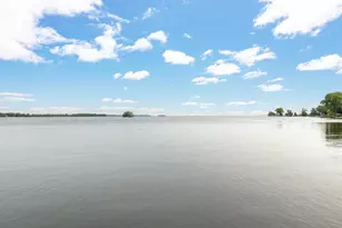 2136 White Swan Dr, Oshkosh, WI 54901 - Photo 61