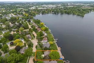 2136 White Swan Dr, Oshkosh, WI 54901 - Photo 71