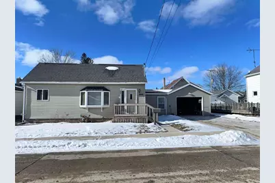 1212 Hawthorne Street, Two Rivers, WI 54241 - Photo 3