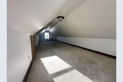 1212 Hawthorne Street, Two Rivers, WI 54241 - Photo 15