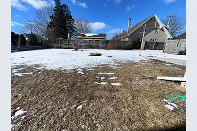 1212 Hawthorne Street, Two Rivers, WI 54241 - Photo 7