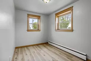 111 N Maple St, Black Creek, WI 54106 - Photo 5