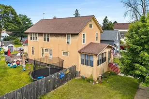 1318 Prescott St, Marinette, WI 54143 - Photo 11