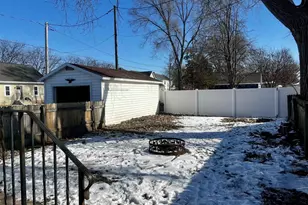 618 N Baird St, Green Bay, WI 54302 - Photo 9