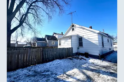618 N Baird Street, Green Bay, WI 54302 - Photo 11