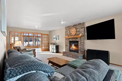 2180 Cumberland Drive, Green Bay, WI 54311 - Photo 7