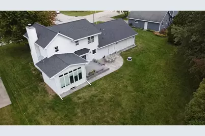 2180 Cumberland Drive, Green Bay, WI 54311 - Photo 57