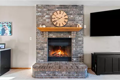 2180 Cumberland Drive, Green Bay, WI 54311 - Photo 11