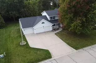 2180 Cumberland Dr, Green Bay, WI 54311 - Photo 55