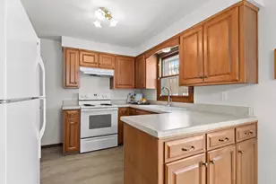 1650 Biemeret St, Green Bay, WI 54304 - Photo 11