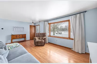 306 N 2nd Street, Bonduel, WI 54107 - Photo 5