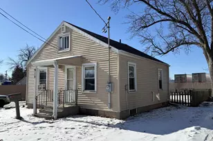 915 S Outagamie St, Appleton, WI 54914 - Photo 11