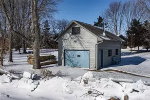 9205 Willow Ln, Fremont, WI 54940 - Photo 9