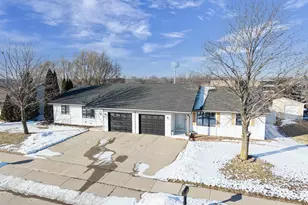 400 Frances St, Kaukauna, WI 54130 - Photo 37