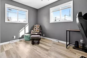 1221 Hillcrest Dr, Kaukauna, WI 54130 - Photo 17